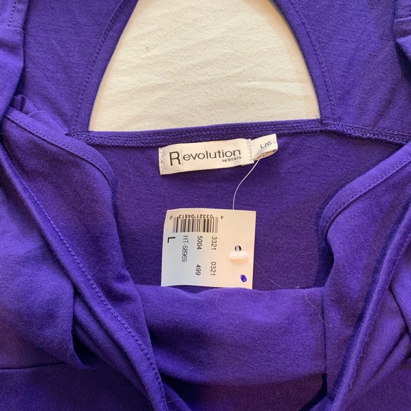 L Revolution top - Picture 7 of 10